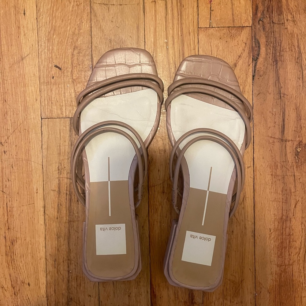 Dolce Vita Women's Croc-Embossed Sandals in Tan